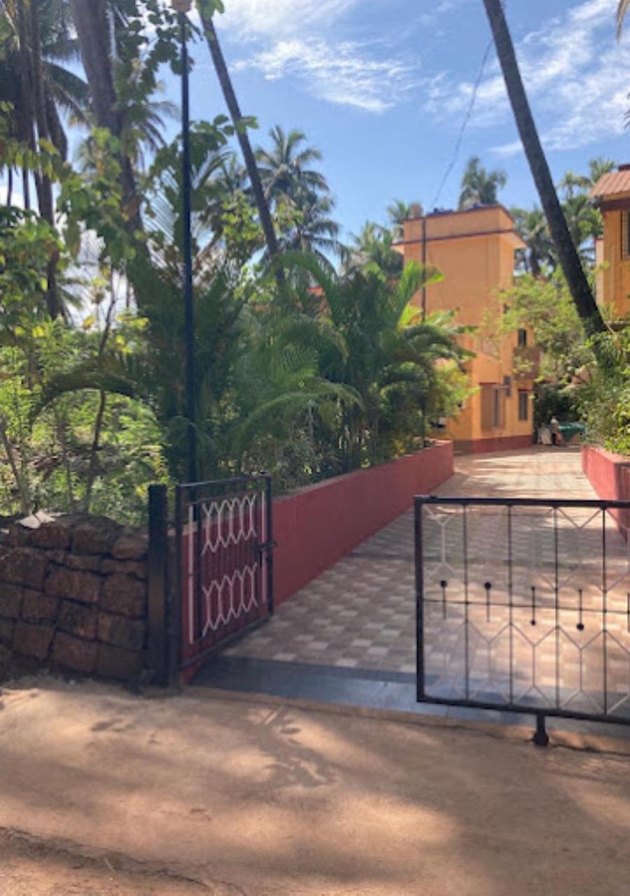 Bapat Niwas Home Stay Ganpatipule Esterno foto