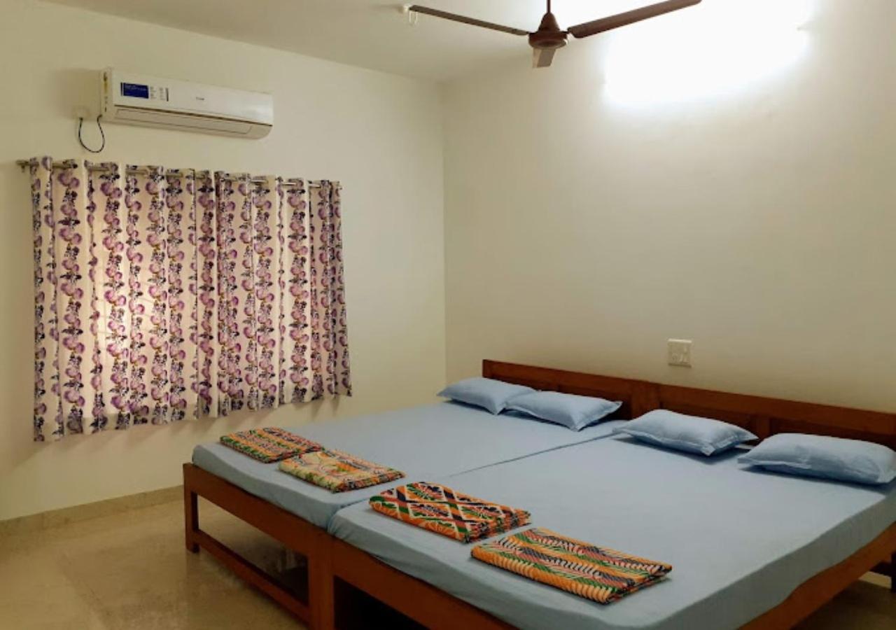 Bapat Niwas Home Stay Ganpatipule Esterno foto