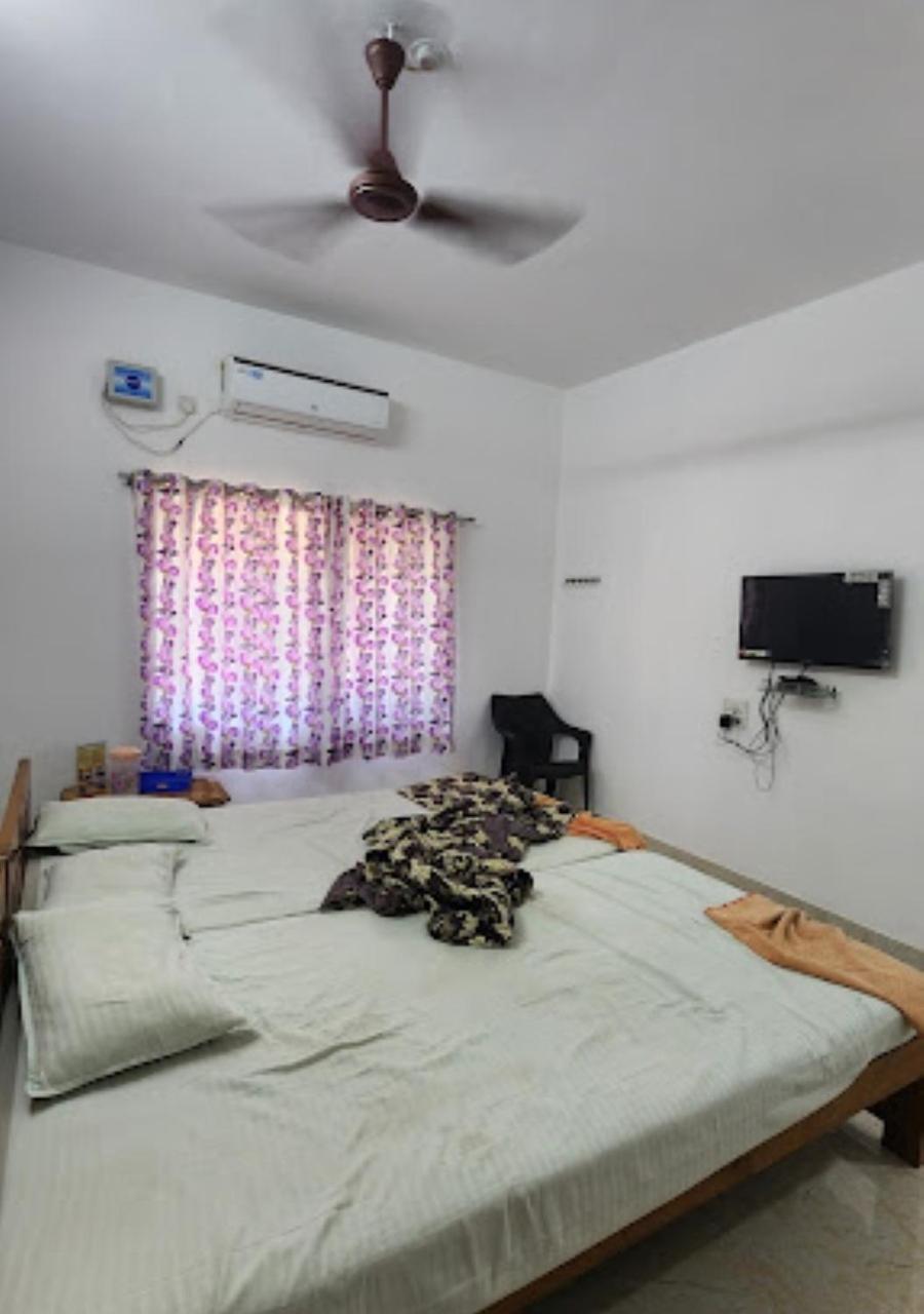 Bapat Niwas Home Stay Ganpatipule Esterno foto