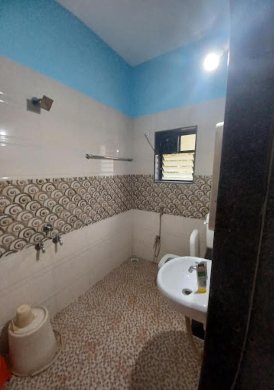 Bapat Niwas Home Stay Ganpatipule Esterno foto