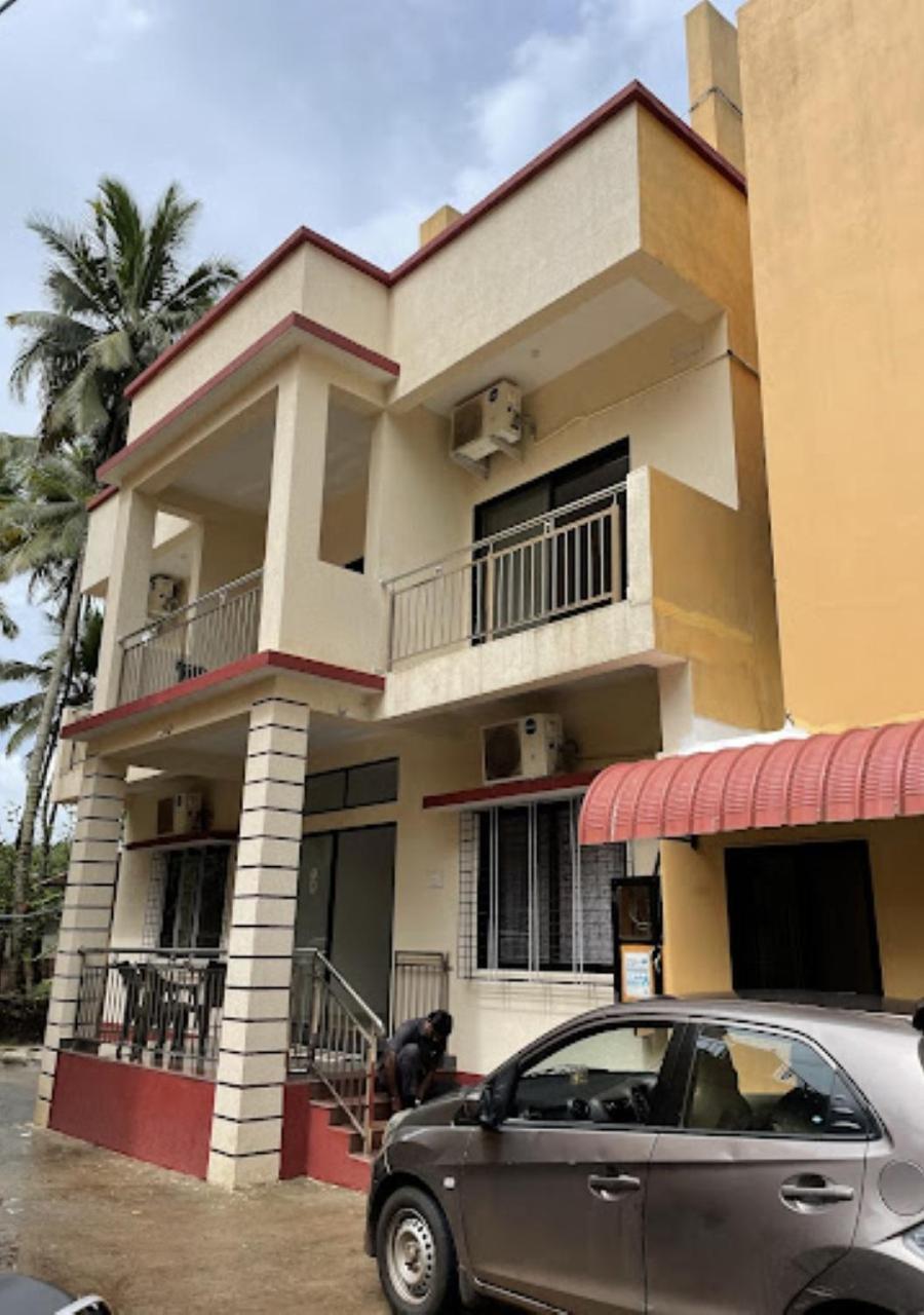 Bapat Niwas Home Stay Ganpatipule Esterno foto